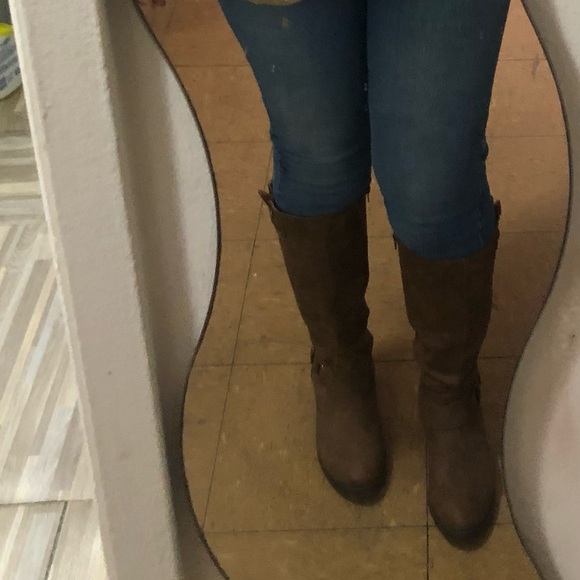 Tall boots size 9 - Picture 7 of 7